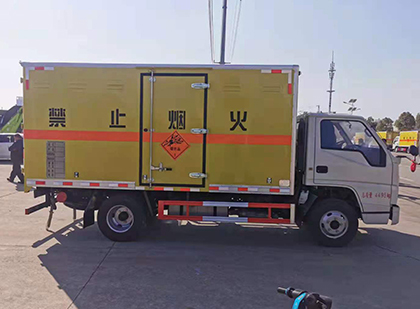 涪城爆破器材运输车