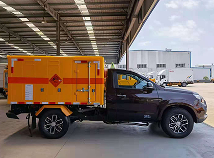 涪城爆破器材运输车